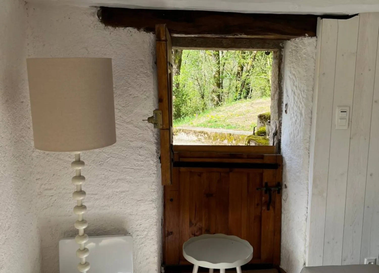 L Ecrin Des Bois Vila Sauveterre-de-Rouergue 0*,  França